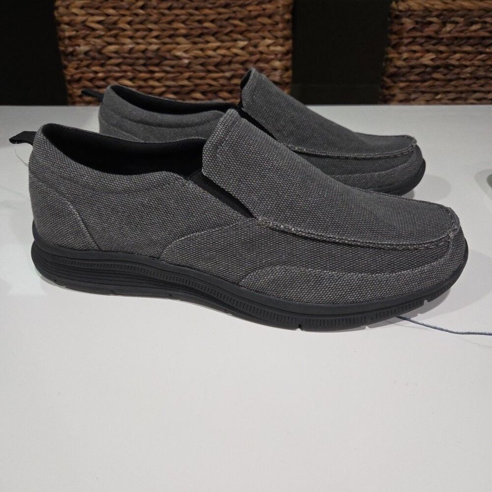 Amazon Essential Lightweight Slip on Loafers Canvas Pull-On Casual Sz 13 Shoe2